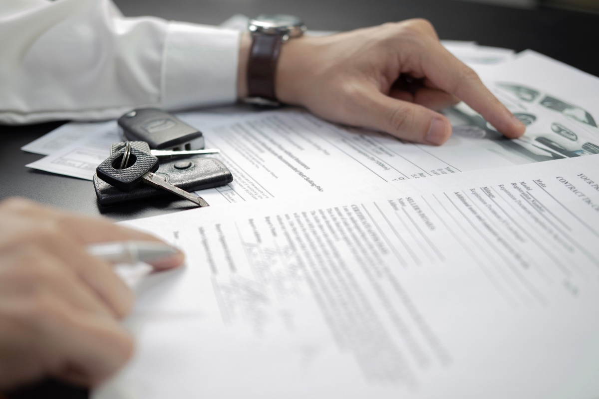 Should You Lease a Car for Your Company? We Break It Down