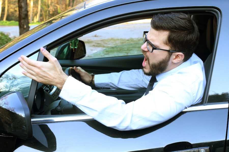 Tips for Dealing With Aggressive Drivers