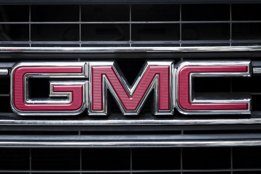 Why You Need GMC Work Trucks in Your Fleet