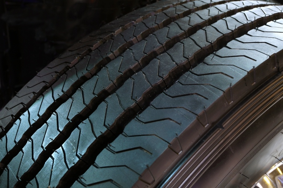 Green Business Policy: Retread Your Fleet Tires